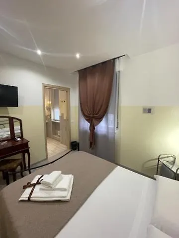 *** Guest house Home Meryem Locazione Turistica Verona Italy