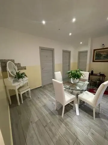 Home Meryem Locazione Turistica Verona