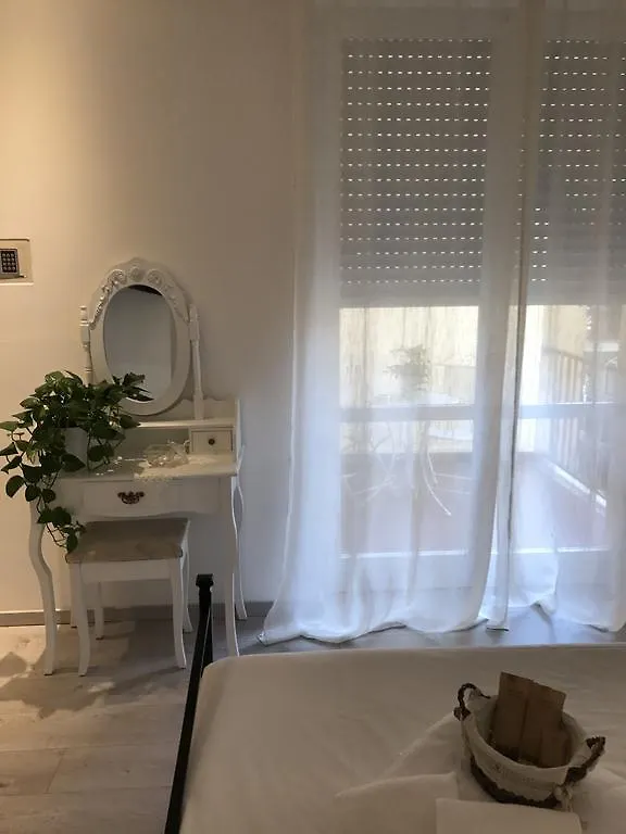Home Meryem Locazione Turistica Verona Guest house