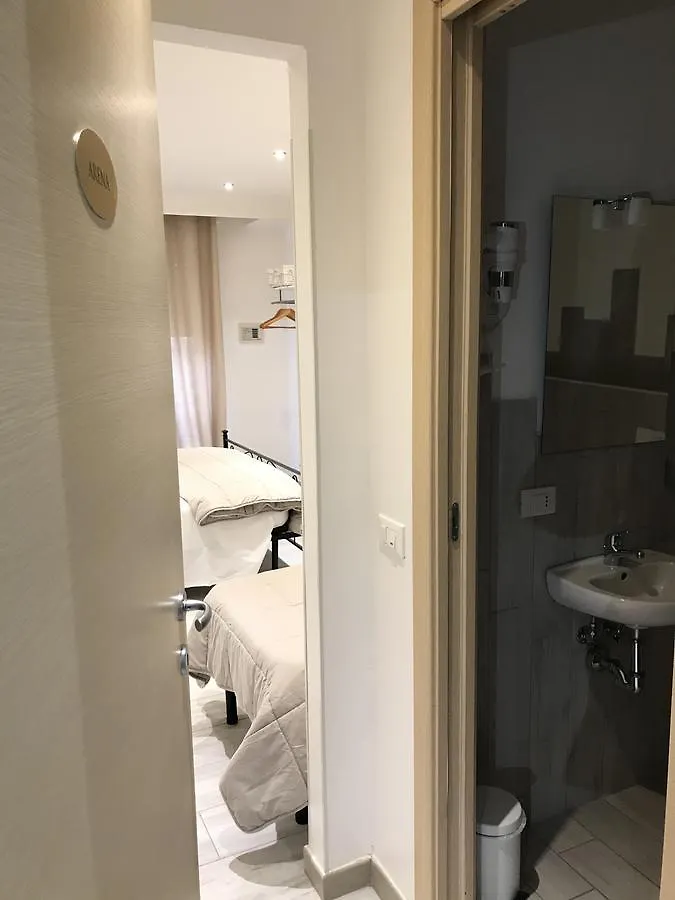 *** Guest house Home Meryem Locazione Turistica Verona Italy
