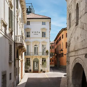 Vista Hotel